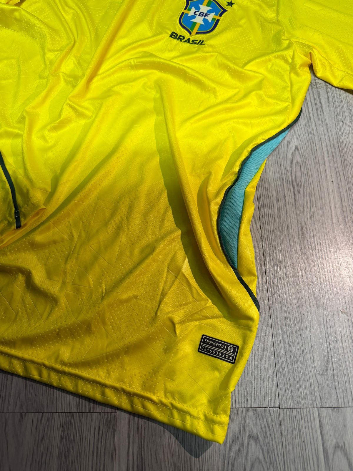 Detalhe da Camisa do Brasil